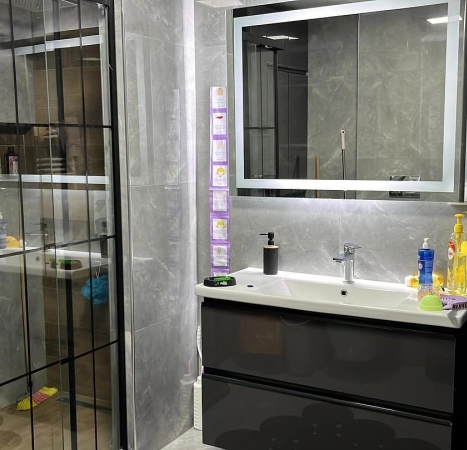 Ankara Modern Banyo Tasarımı: Şıklık ve Fonksiyonellik Bir Arada Projesi